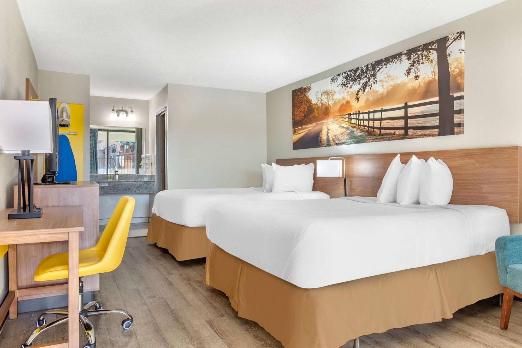 Days Inn & Suites By Wyndham Rocky Mount Golden East Extérieur photo