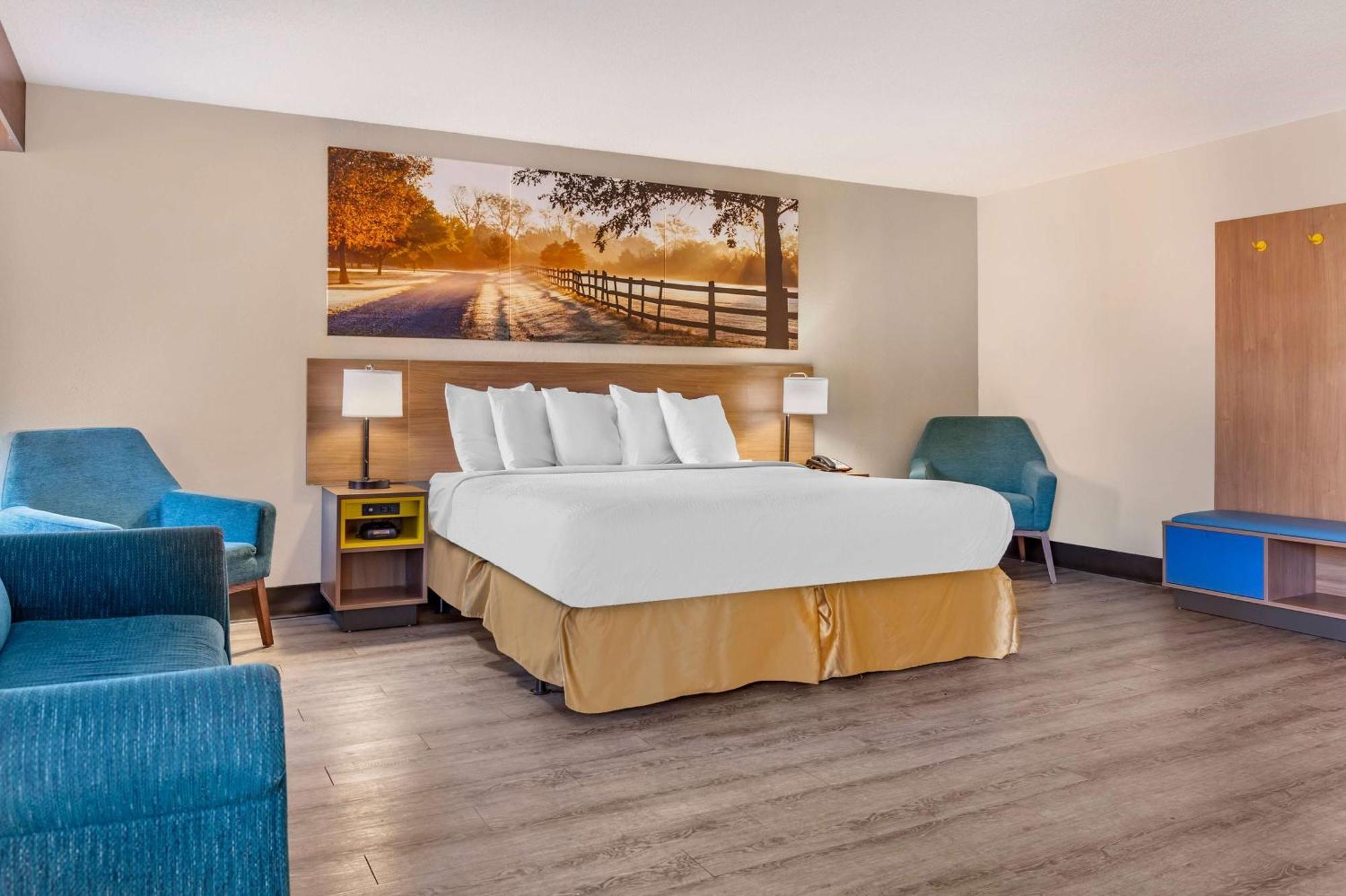 Days Inn & Suites By Wyndham Rocky Mount Golden East Extérieur photo